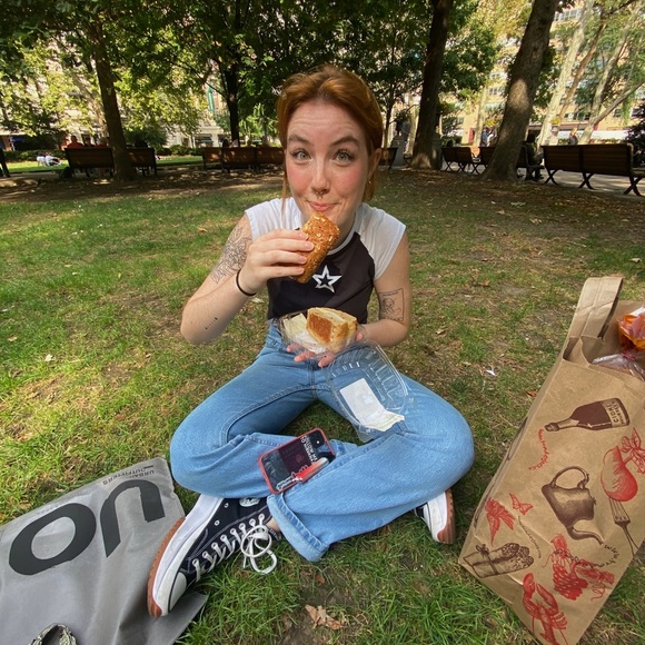 Meet Your Posher, RoxyRae! ☆ - Picture 2 of 5